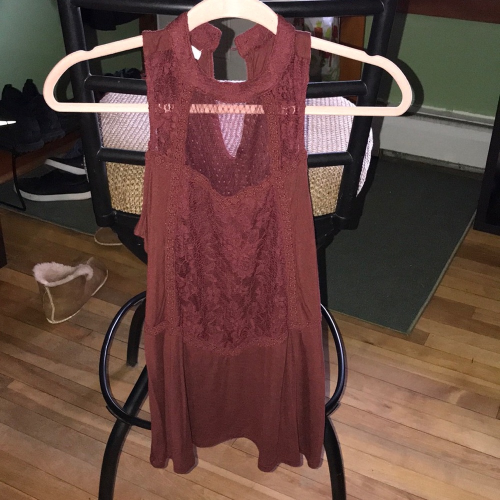 Maurice’s tank top